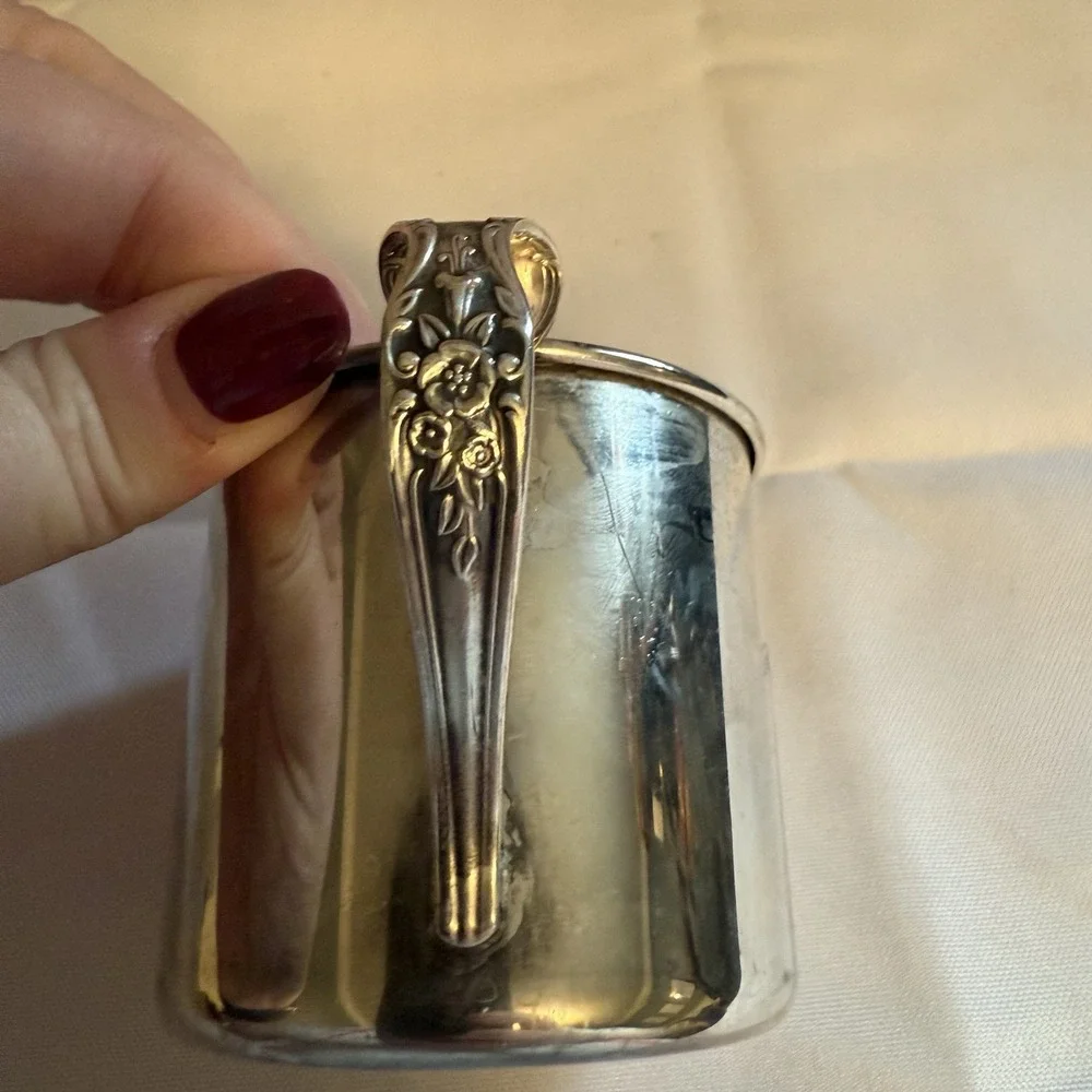 VINTAGE INTERNATIONAL SILVER CO. Baby Cup With Spoon Handle Jessica Monogram